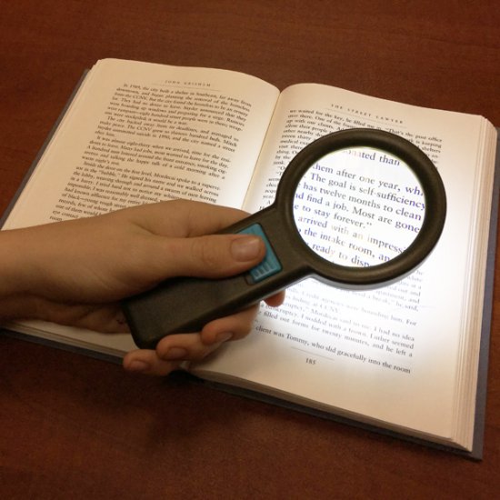 Handheld Magnifying Glasses with LED Light , 5X 10X 30X Magnifier for  Reading , Magnify with UV+ LED Light for Jewelry Gold Tester ,Lupas de  Aumento Profesional for Mobility & Daily Living