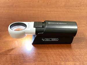 Eschenbach 10X Mobilux LED Lighted Pocket Magnifier and Mobase Stand