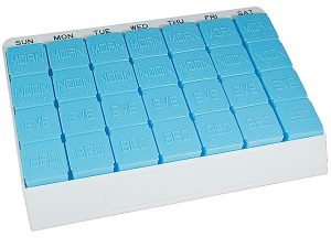 Jumbo Portable Pill Box with Tactual Markings