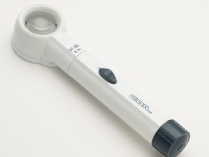 8.7X / 31.0D COIL Raylite 31 Xenon 3 Battery Magnifier – 1.25 Inch Lens