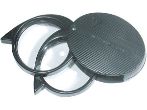 Bausch & Lomb 4X, 5X and 9X - 2 Lens Pocket Magnifier